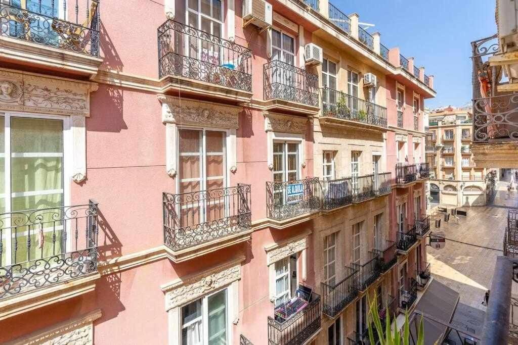 Dirdam Cascoantiguo -Roof Top -4 Min Playa Alicante Buitenkant foto
