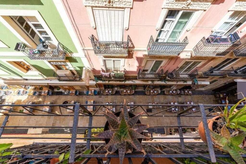 Dirdam Cascoantiguo -Roof Top -4 Min Playa Alicante Buitenkant foto